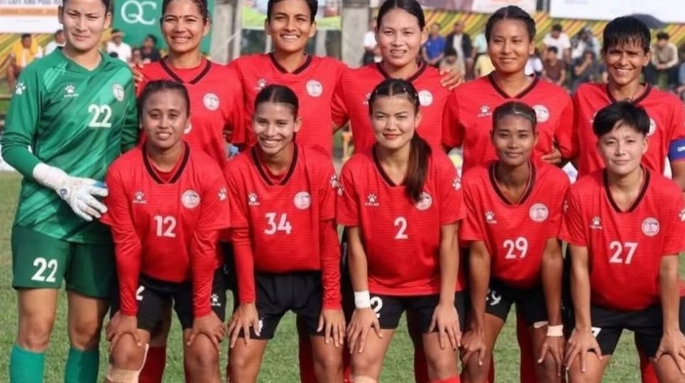 झापा —नेपाल पुलिस क्लबले झापा महिला गोल्डकप फुटबल प्रतियोगिताको उपाधि उचालेको छ ।